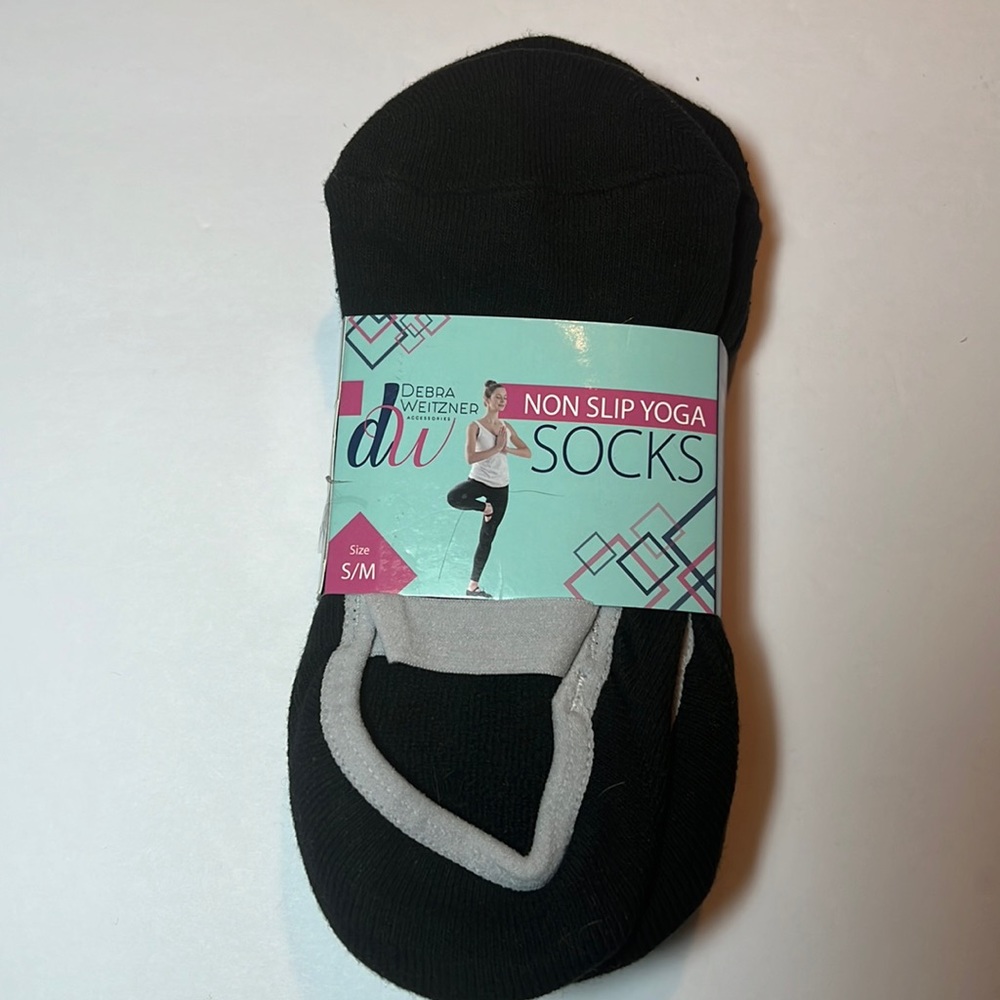 Debra Weitzner 3 pack Non Slip Yoga Socks Cotton/Spandex Shoe Size 5-10 Size S/M